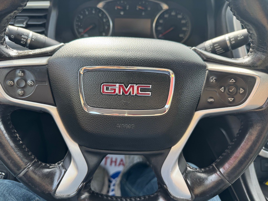 2020 GMC Acadia Image 13