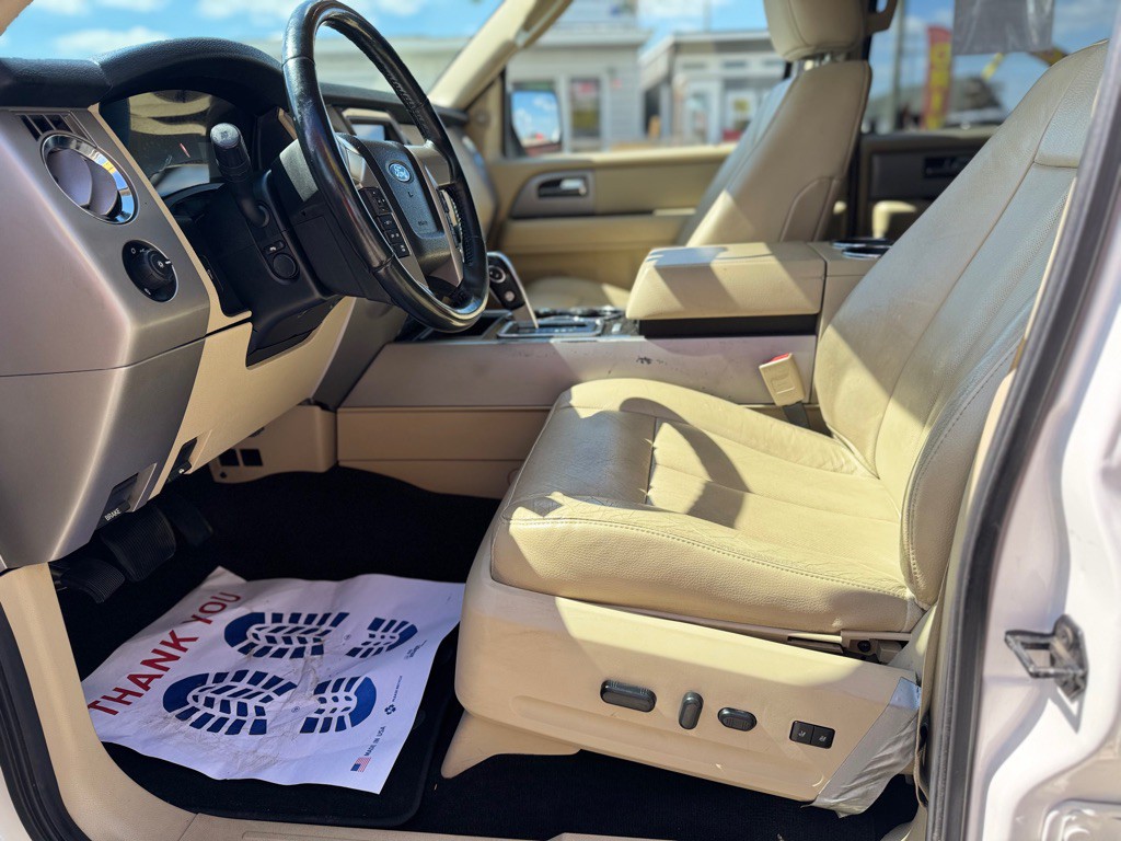 2016 Ford Expedition Image 11