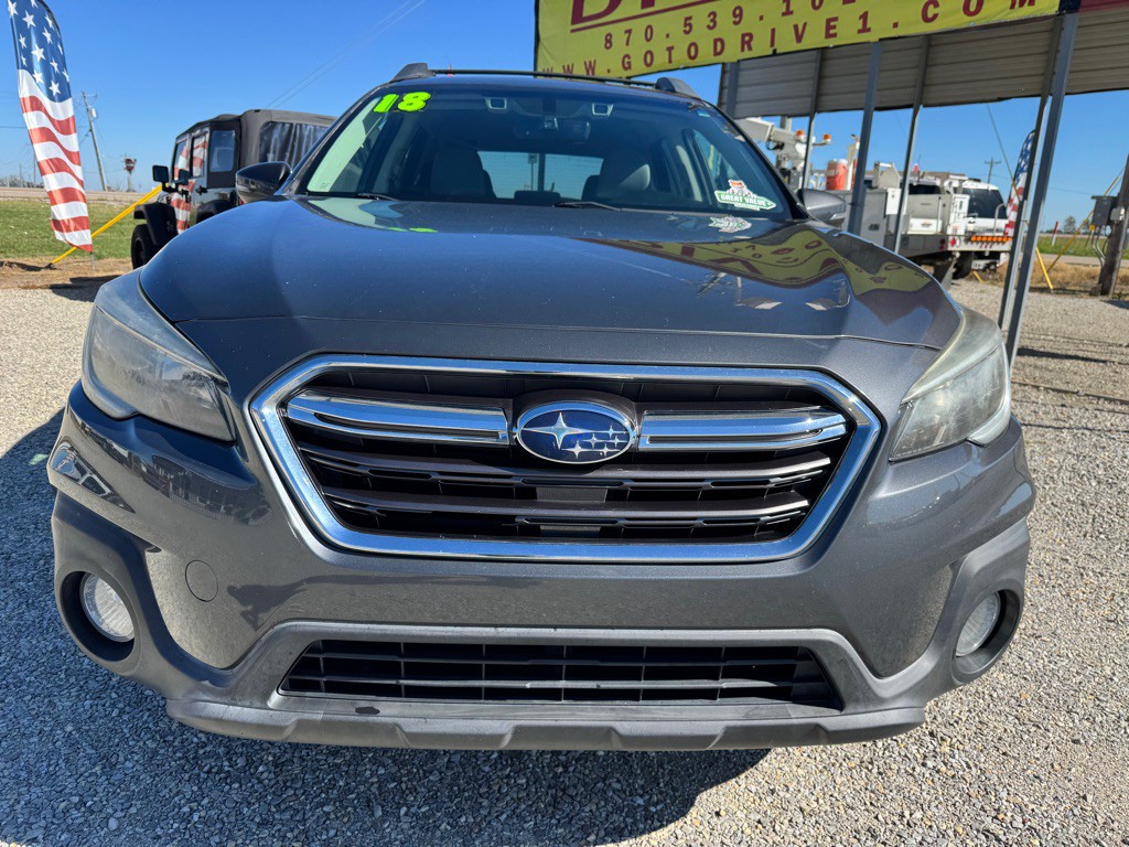 2018 Subaru Outback Image 2