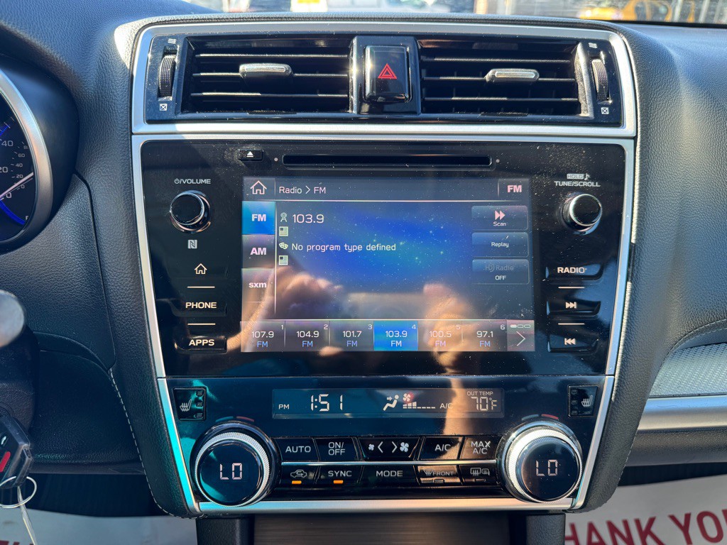 2018 Subaru Outback Image 15