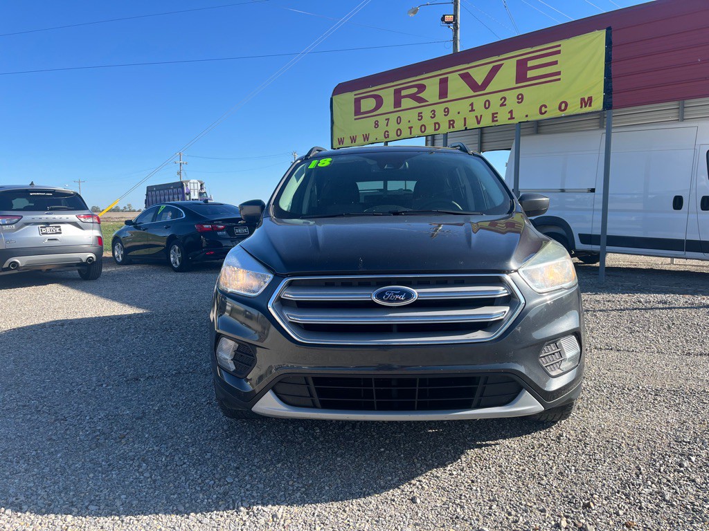 2018 Ford Escape Image 2
