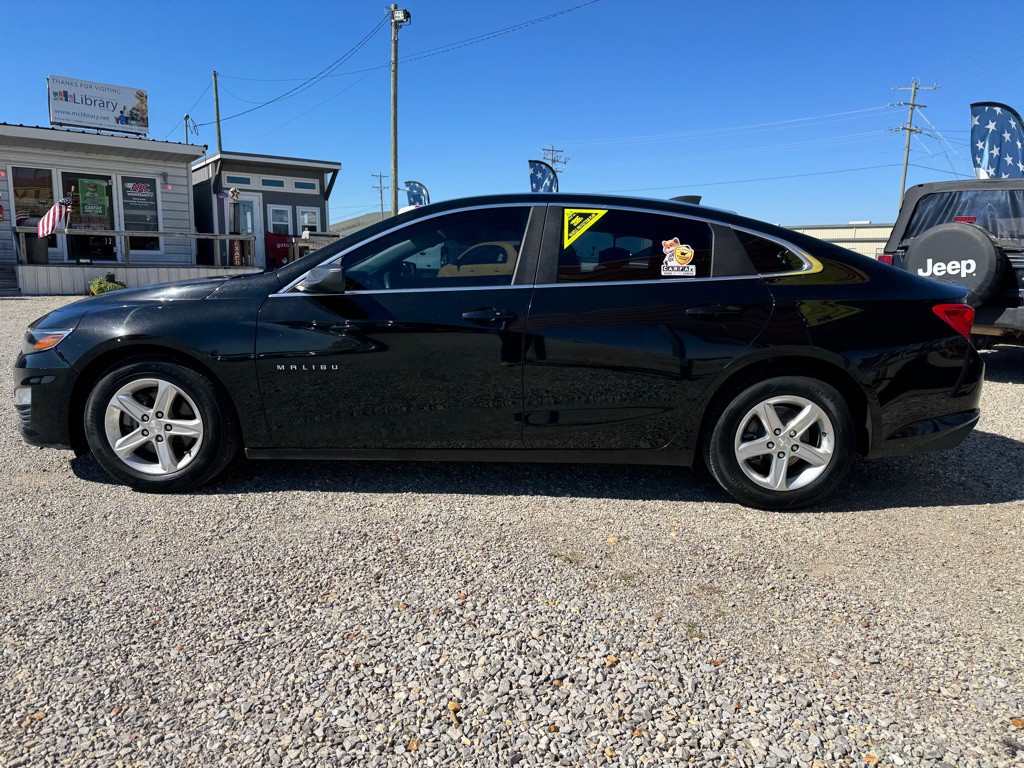 2020 Chevrolet Malibu Image 4