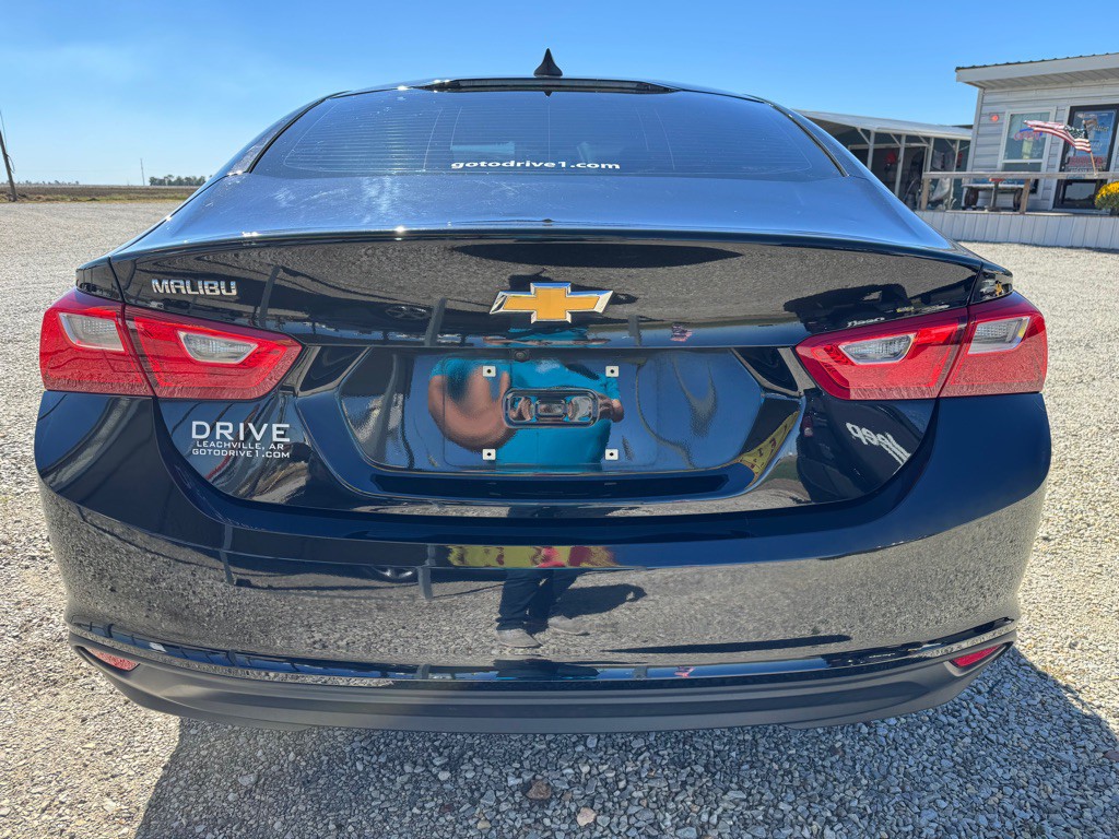2020 Chevrolet Malibu Image 6