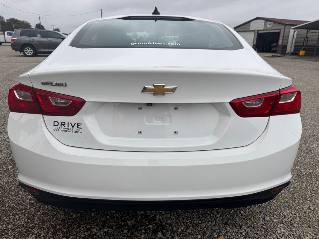 2023 Chevrolet Malibu Image 6