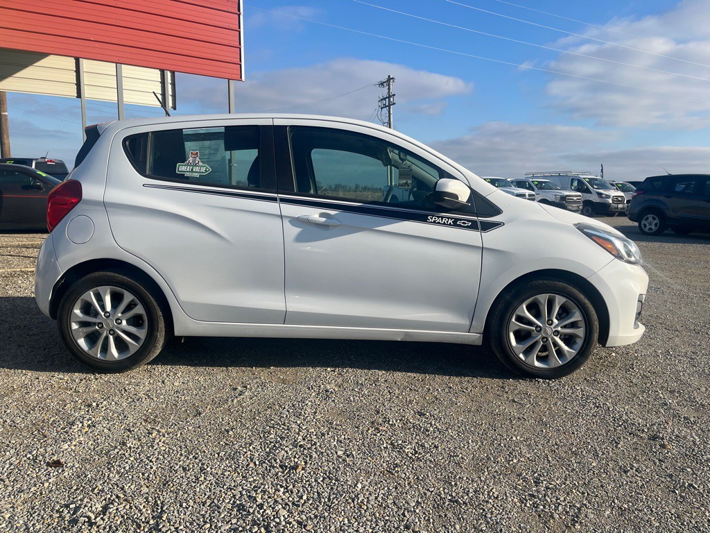 2021 Chevrolet Spark Image 2