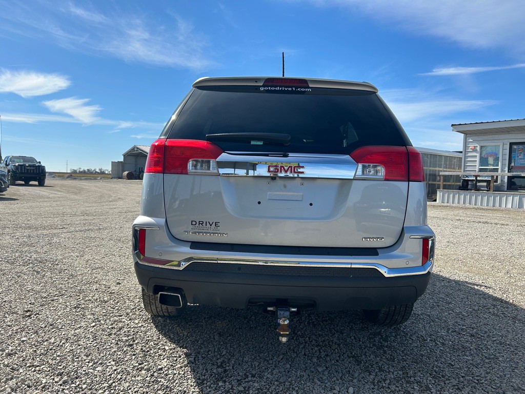 2017 GMC Terrain Image 6