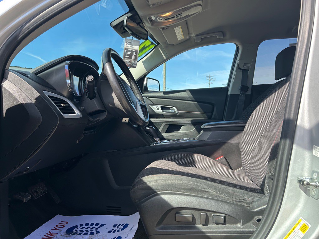 2017 GMC Terrain Image 9