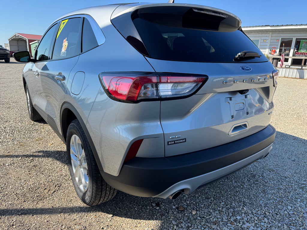 2022 Ford Escape Image 5