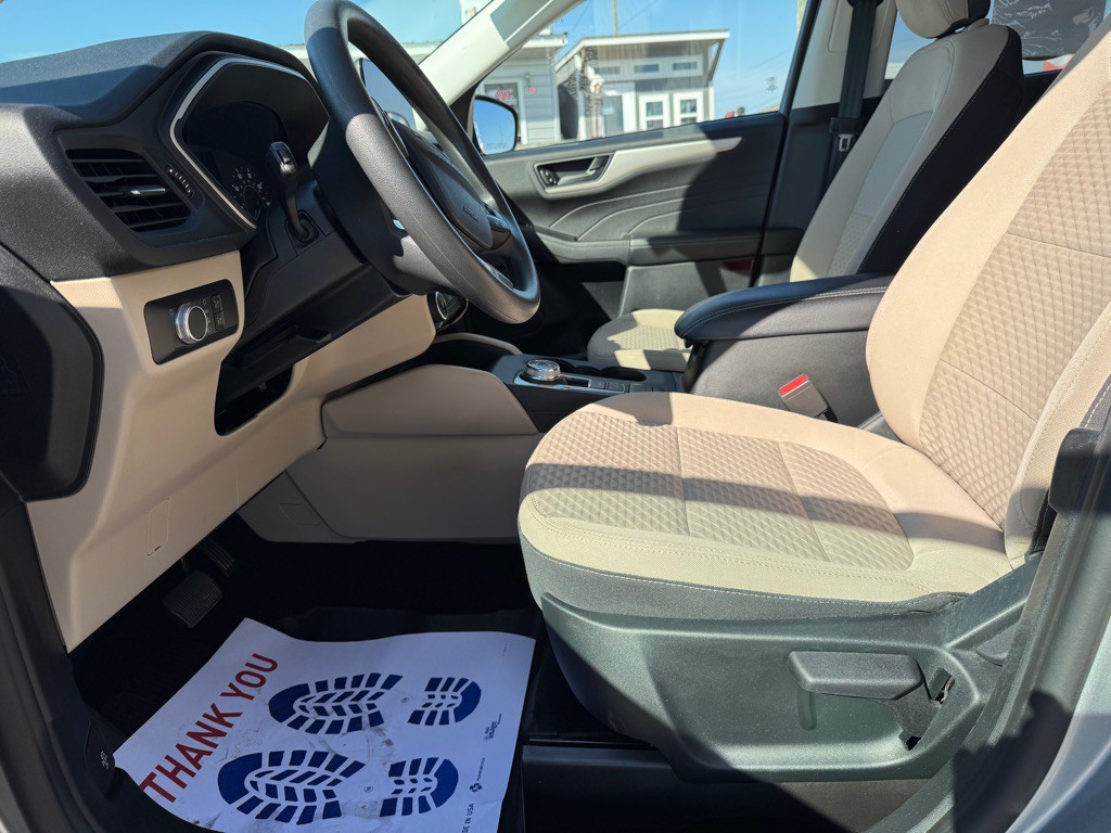 2022 Ford Escape Image 13