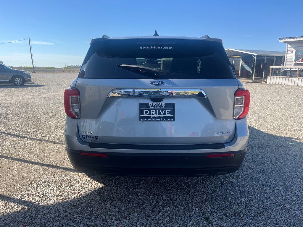 2023 Ford Explorer Image 6