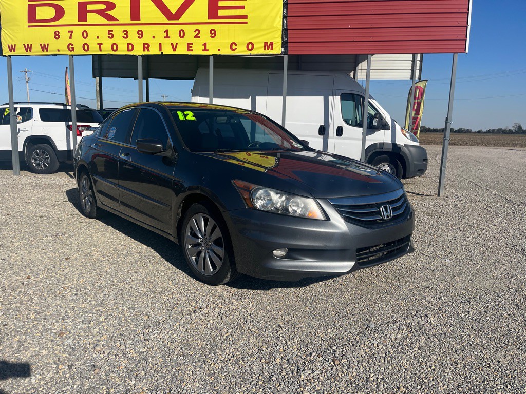 2012 Honda Accord Image 1