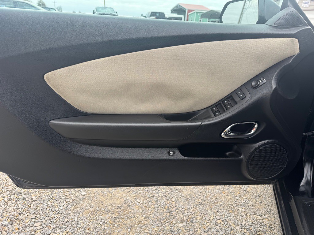 2015 Chevrolet Camaro Image 7