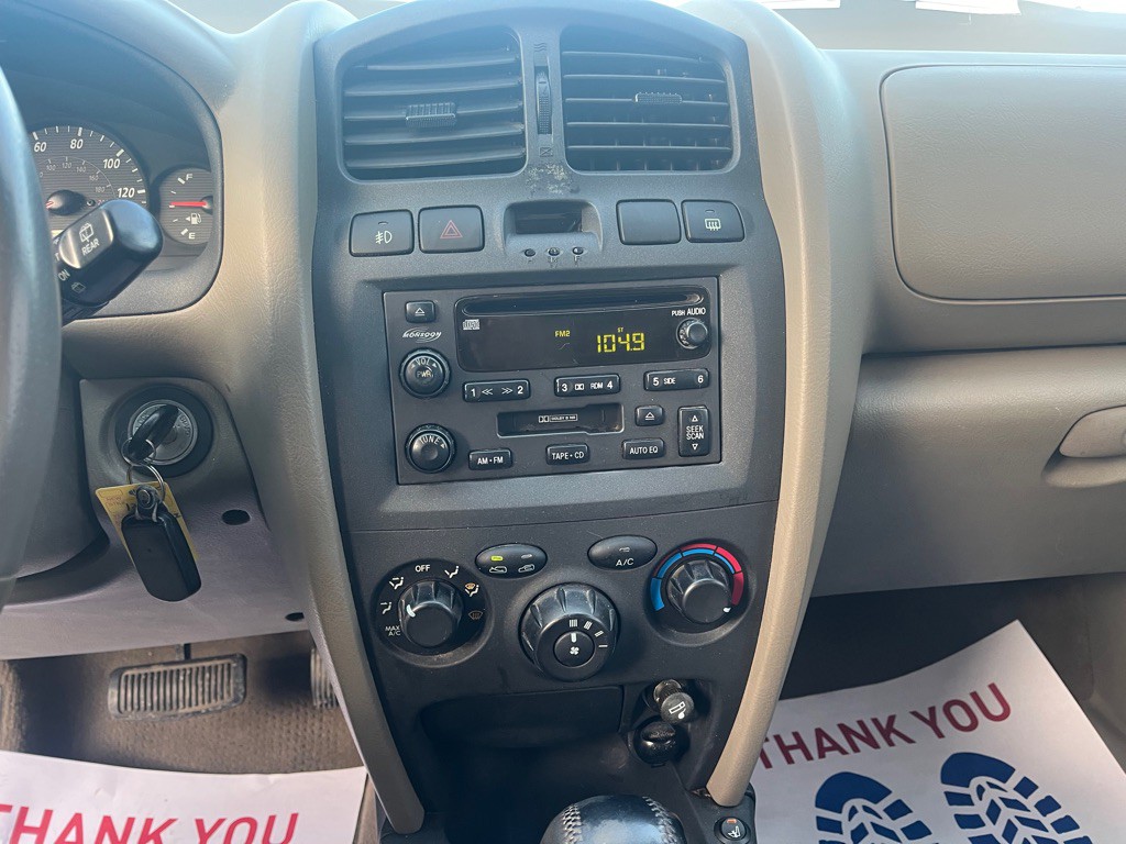 2004 Hyundai Santa Fe Image 11