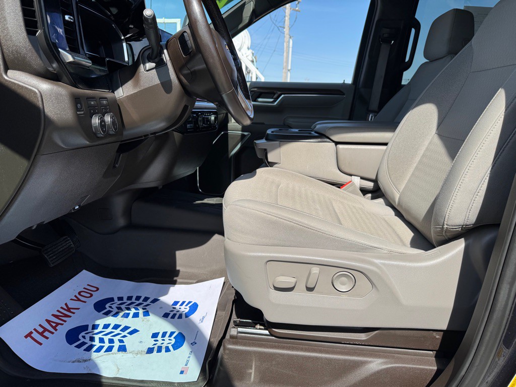2023 Chevrolet Silverado 1500 Image 11