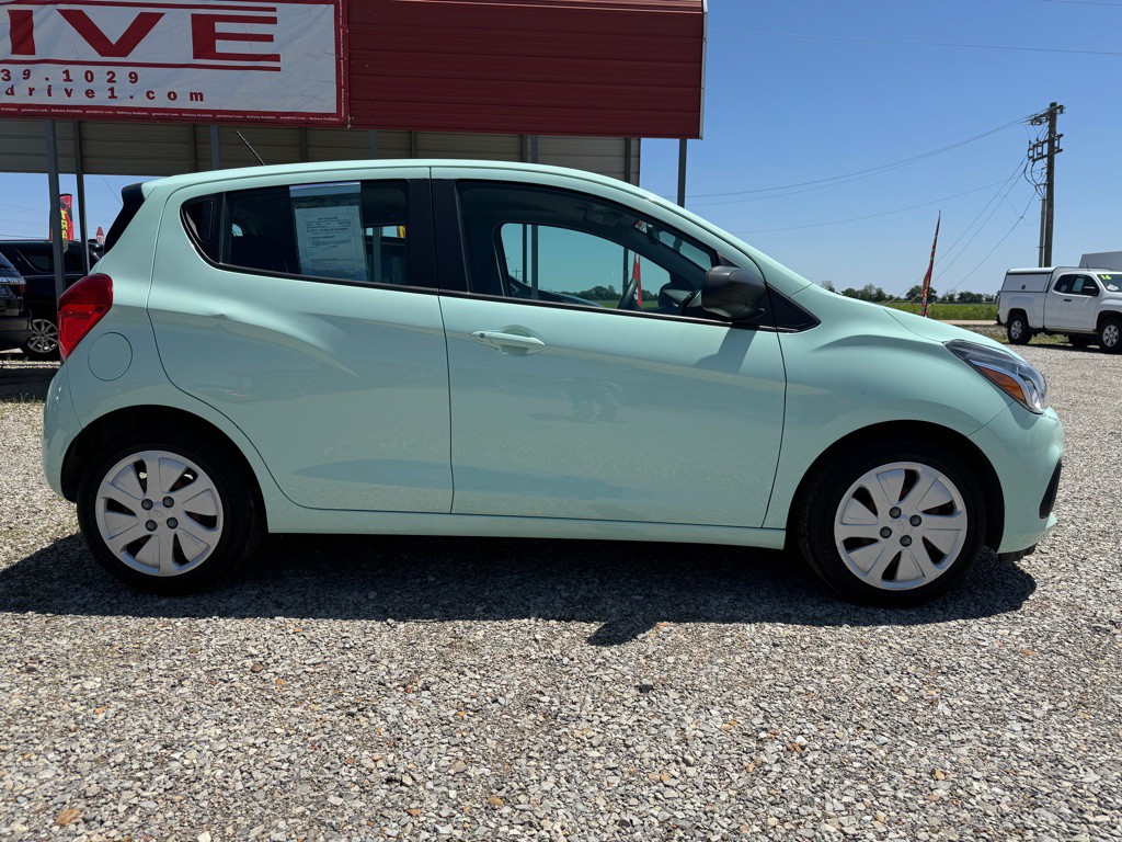 2017 Chevrolet Spark Image 6