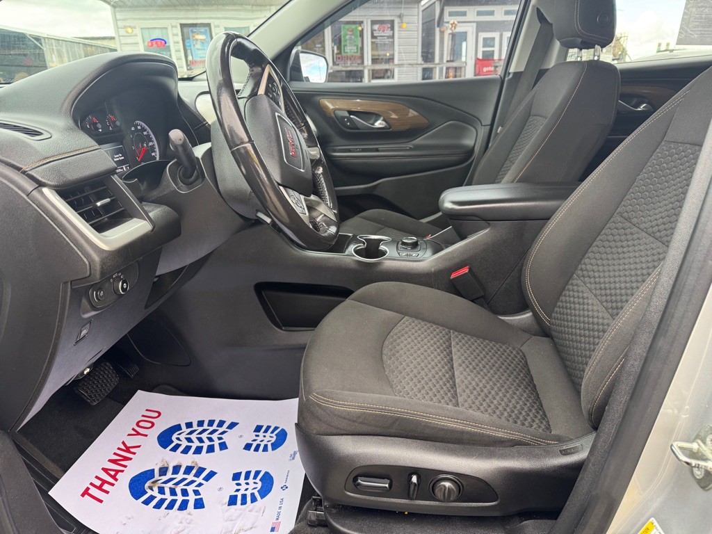 2018 GMC Terrain Image 12