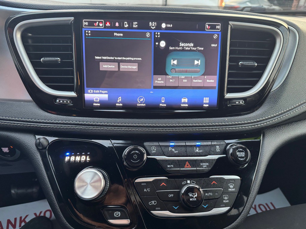 2023 Chrysler Pacifica Image 16