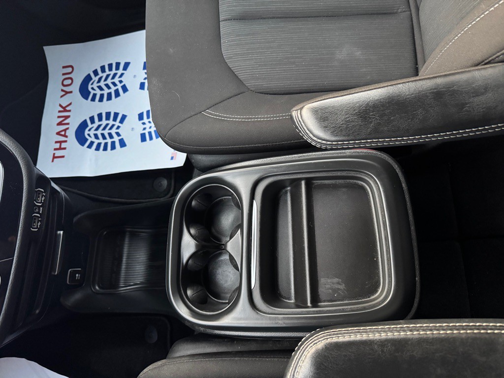 2023 Chrysler Pacifica Image 18