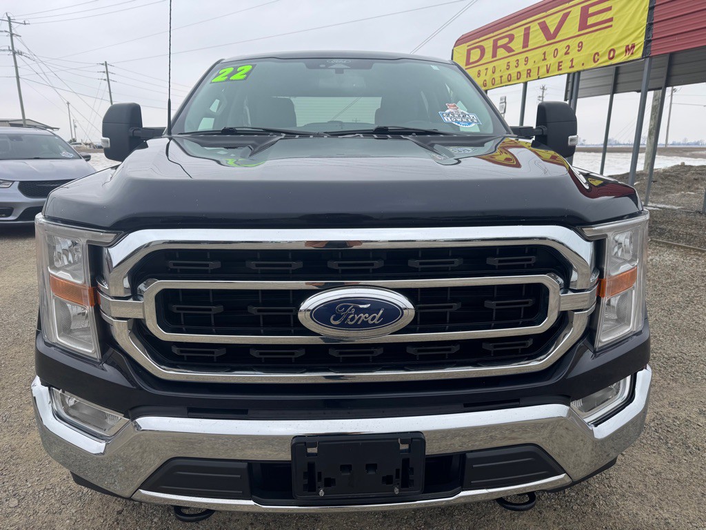 2022 Ford F-150 Image 2