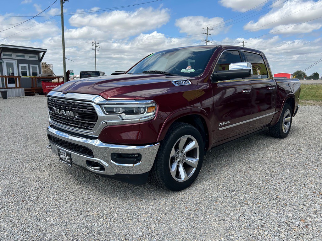 2019 RAM 1500 Image 3