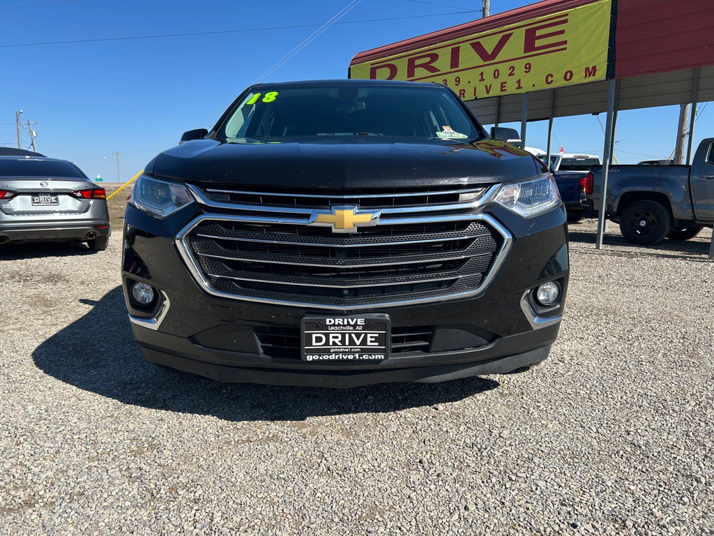 2018 Chevrolet Traverse Image 2