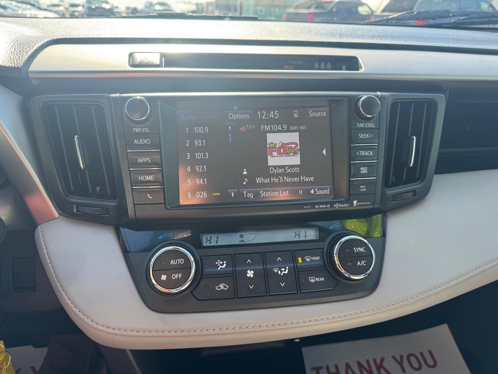 2017 Toyota Rav4 Image 7