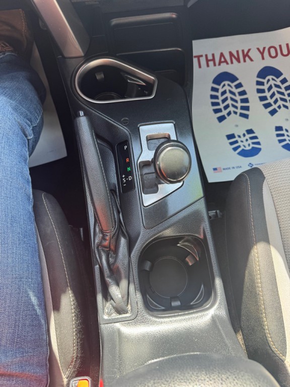 2017 Toyota Rav4 Image 8