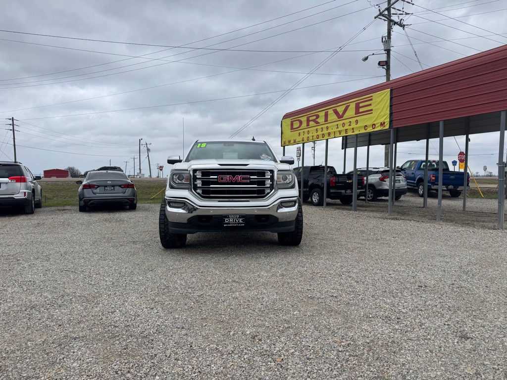 2018 GMC Sierra Image 7
