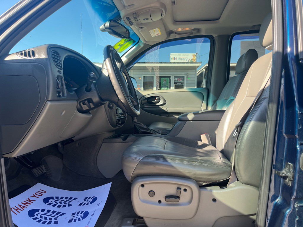 2003 Chevrolet Trailblazer Image 8