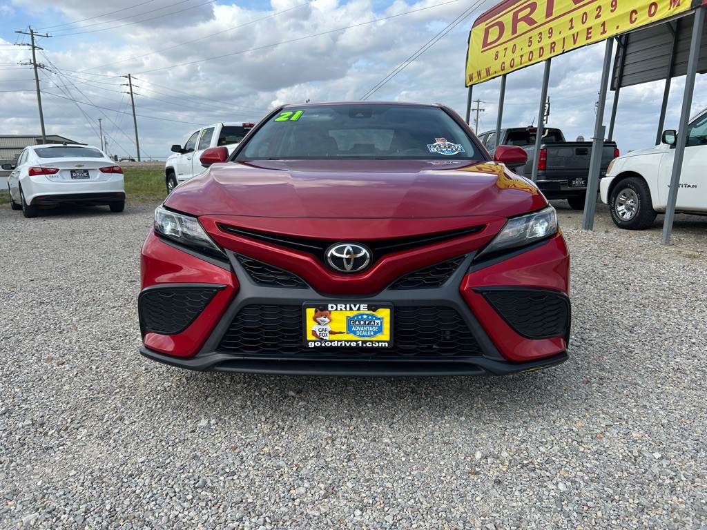 2021 Toyota Camry Image 2