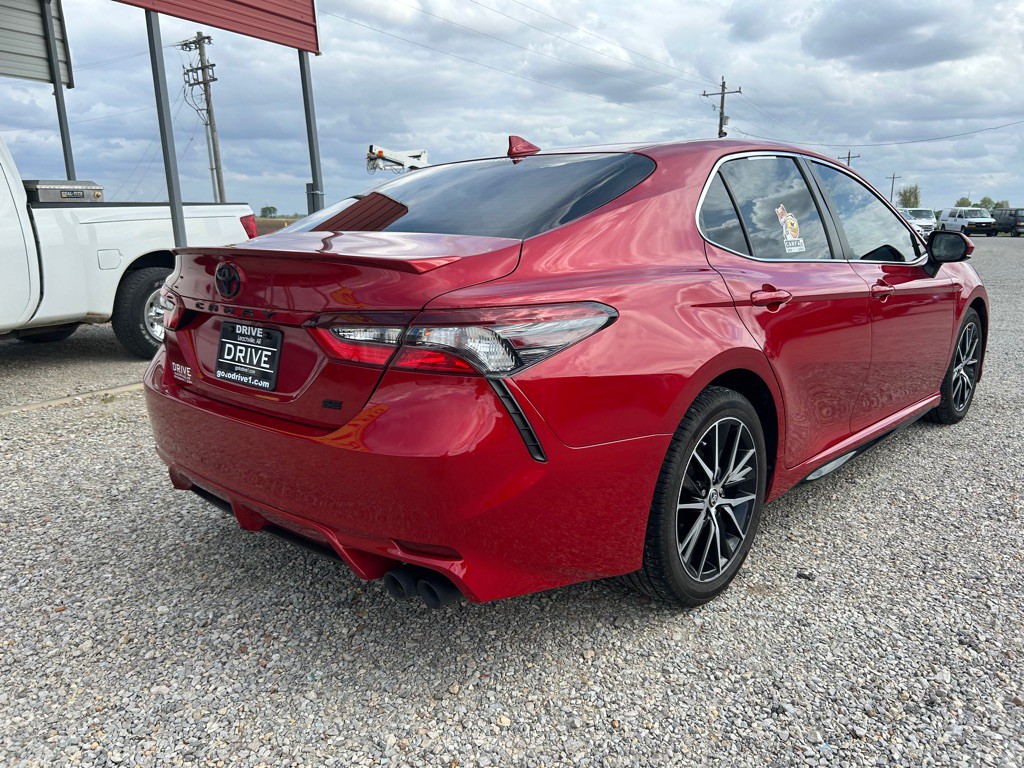 2021 Toyota Camry Image 7