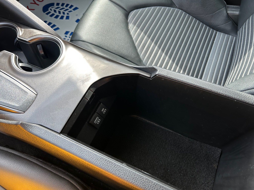 2021 Toyota Camry Image 14