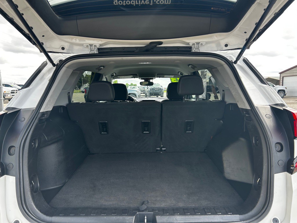 2023 GMC Terrain Image 6