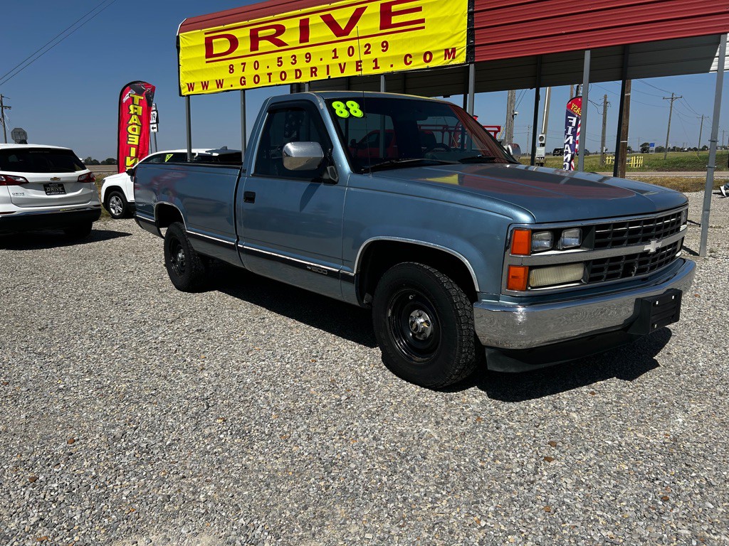 1988 Chevrolet C/K Image 1