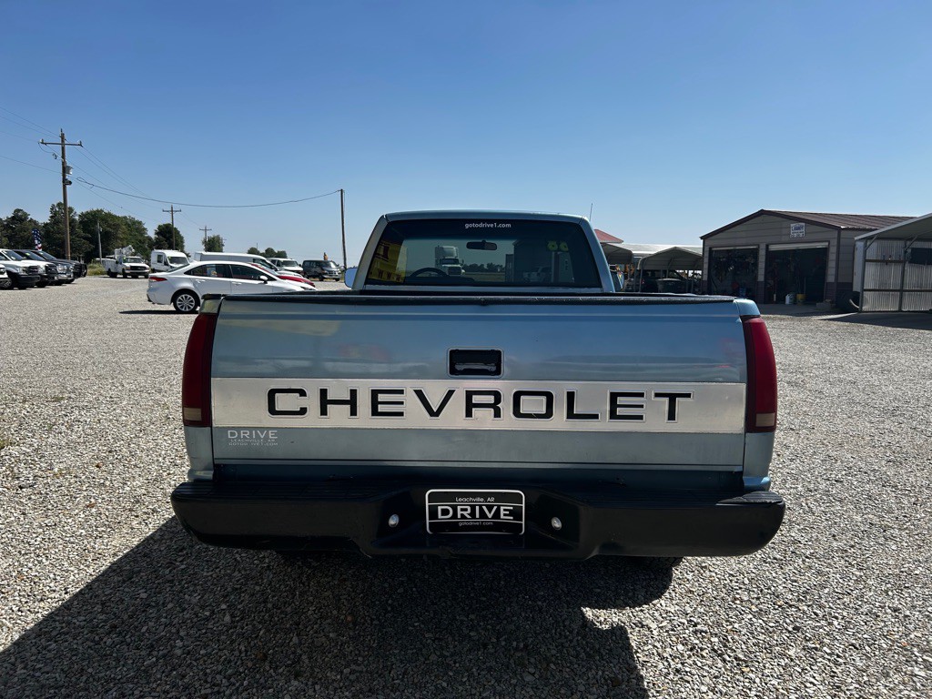1988 Chevrolet C/K Image 6