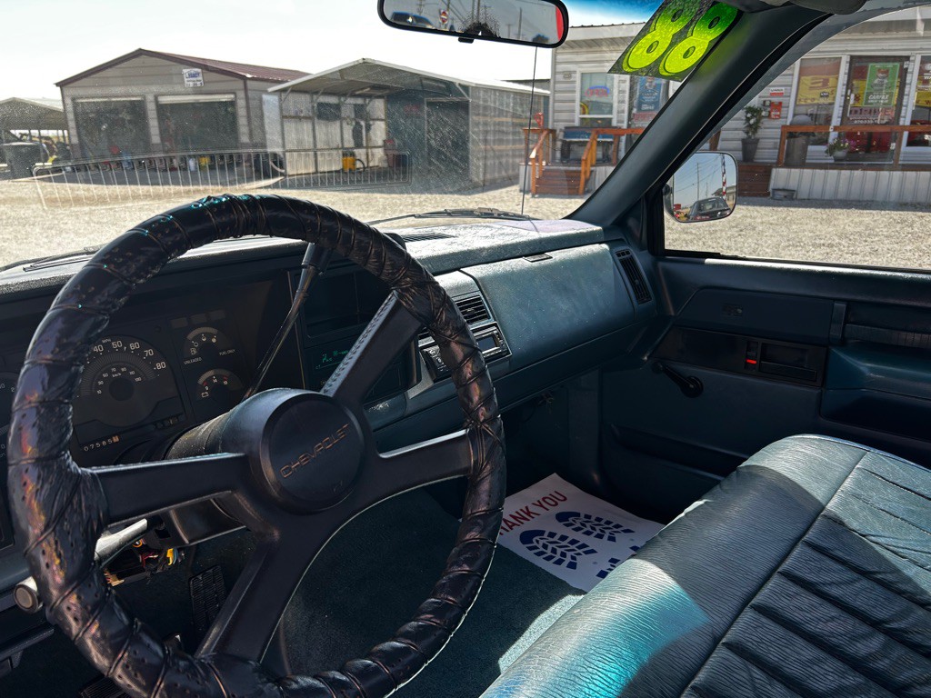 1988 Chevrolet C/K Image 12