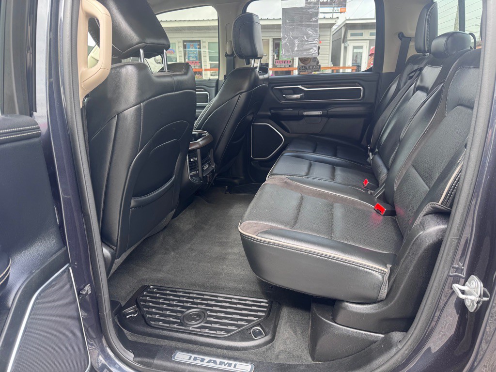 2021 RAM 1500 Image 12
