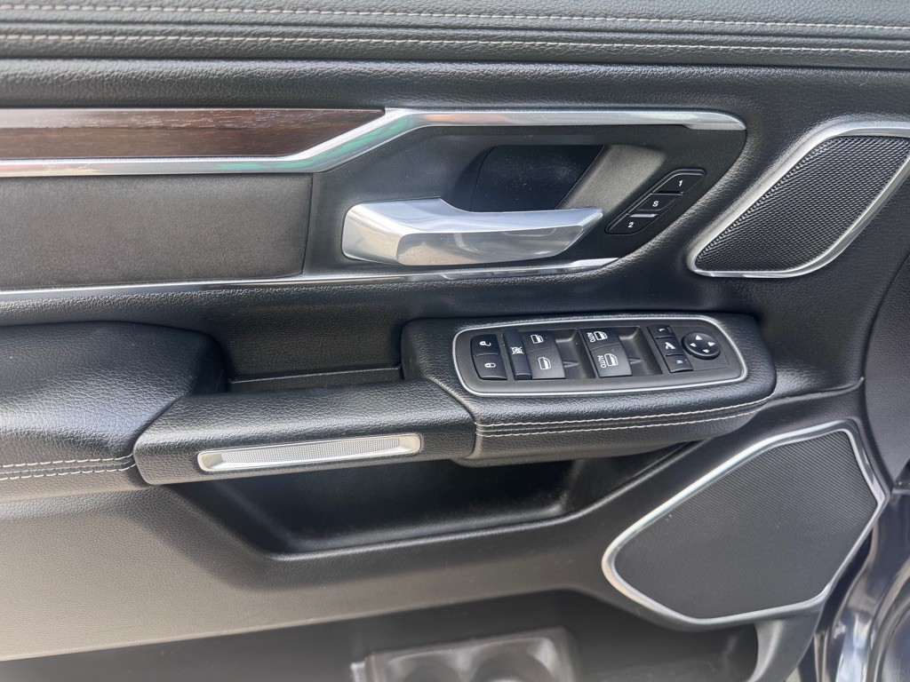 2021 RAM 1500 Image 15