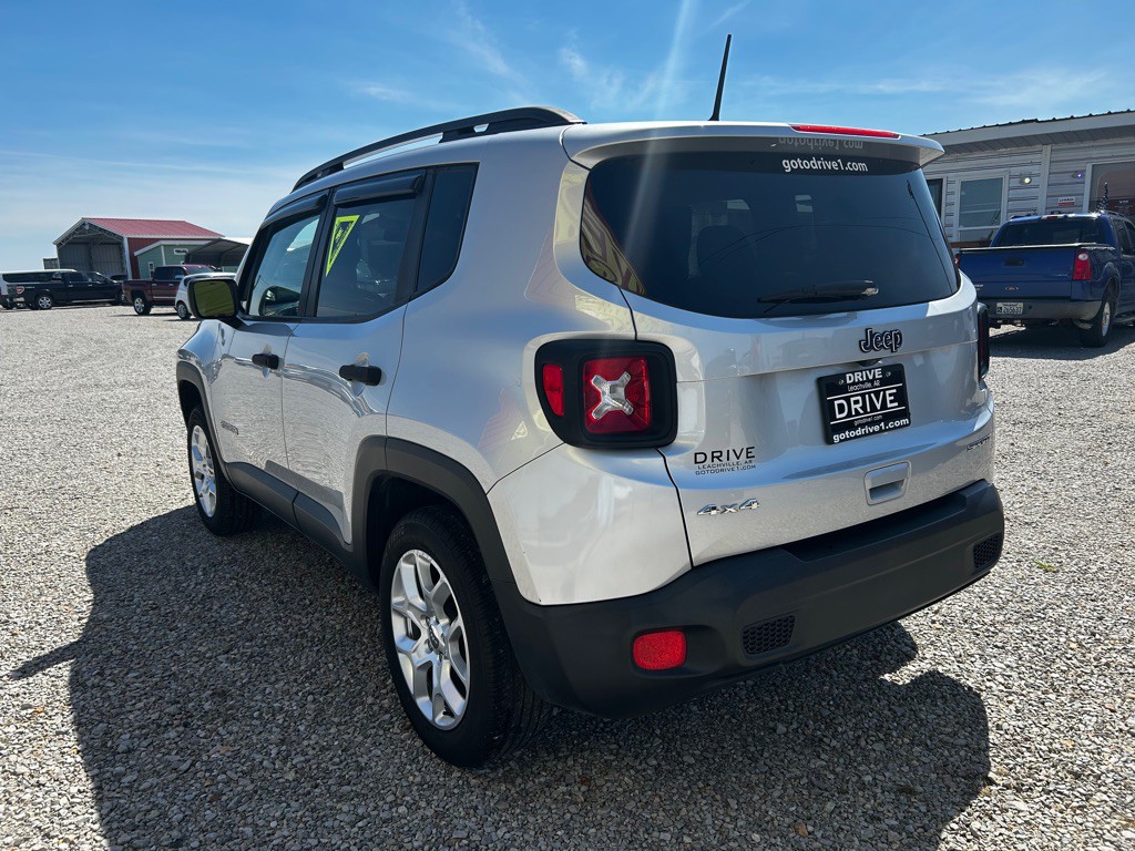 2018 Jeep Renegade Image 5