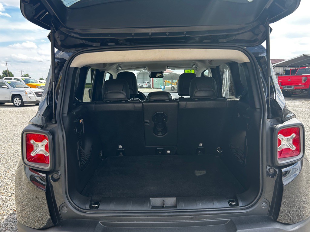 2019 Jeep Renegade Image 9