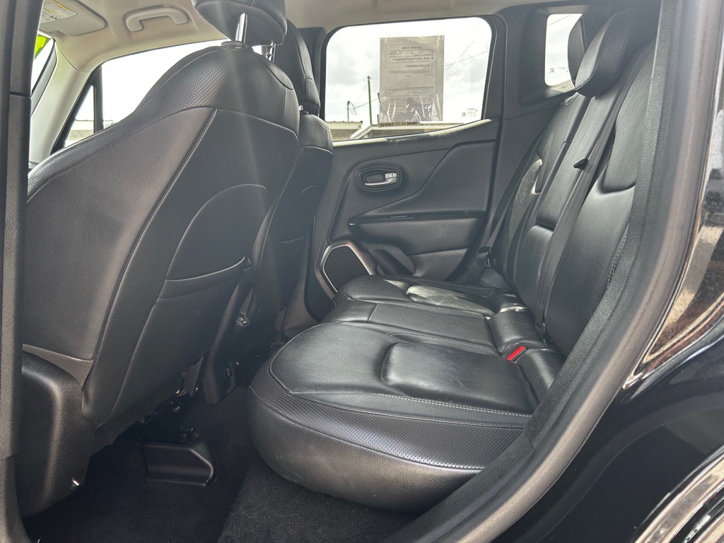 2019 Jeep Renegade Image 12