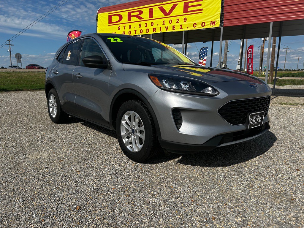 2022 Ford Escape Image 1