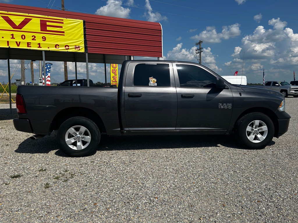 2018 RAM 1500 Image 8