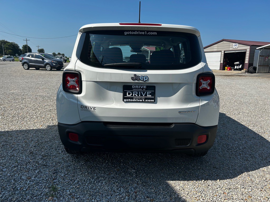 2016 Jeep Renegade Image 6