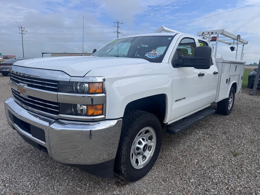 2017 Chevrolet Silverado 1500 Image 3