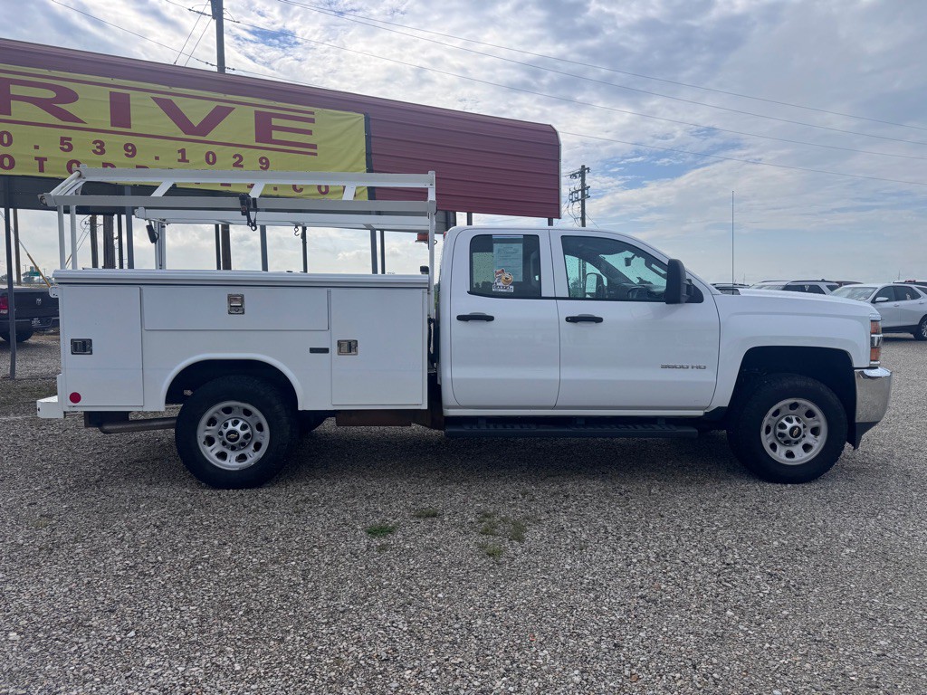 2017 Chevrolet Silverado 1500 Image 8
