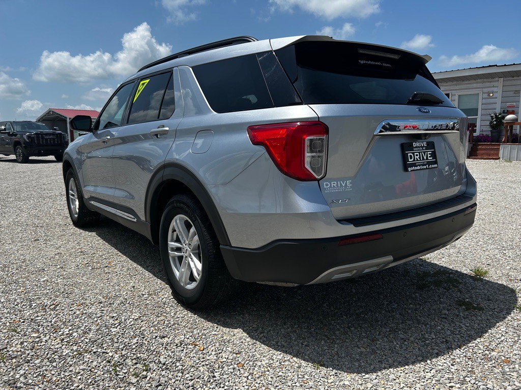 2022 Ford Explorer Image 5
