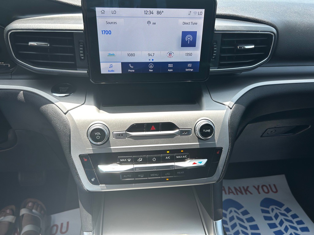 2022 Ford Explorer Image 17