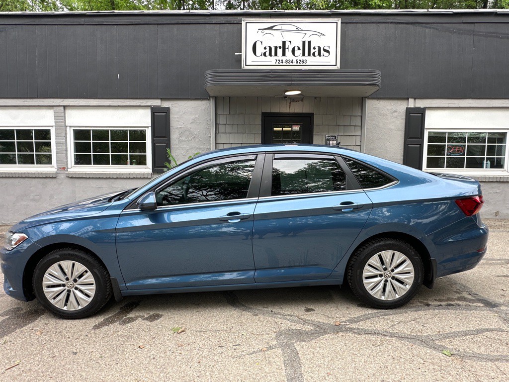 2019 Volkswagen Jetta Image 1
