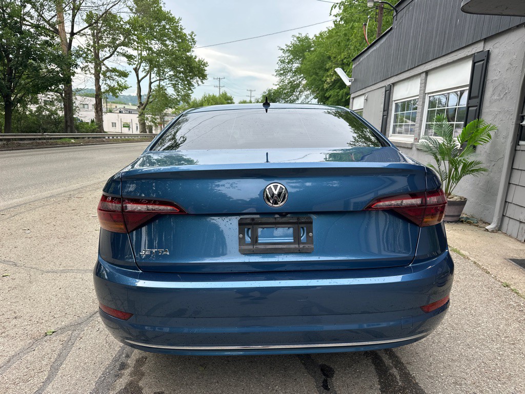 2019 Volkswagen Jetta Image 3